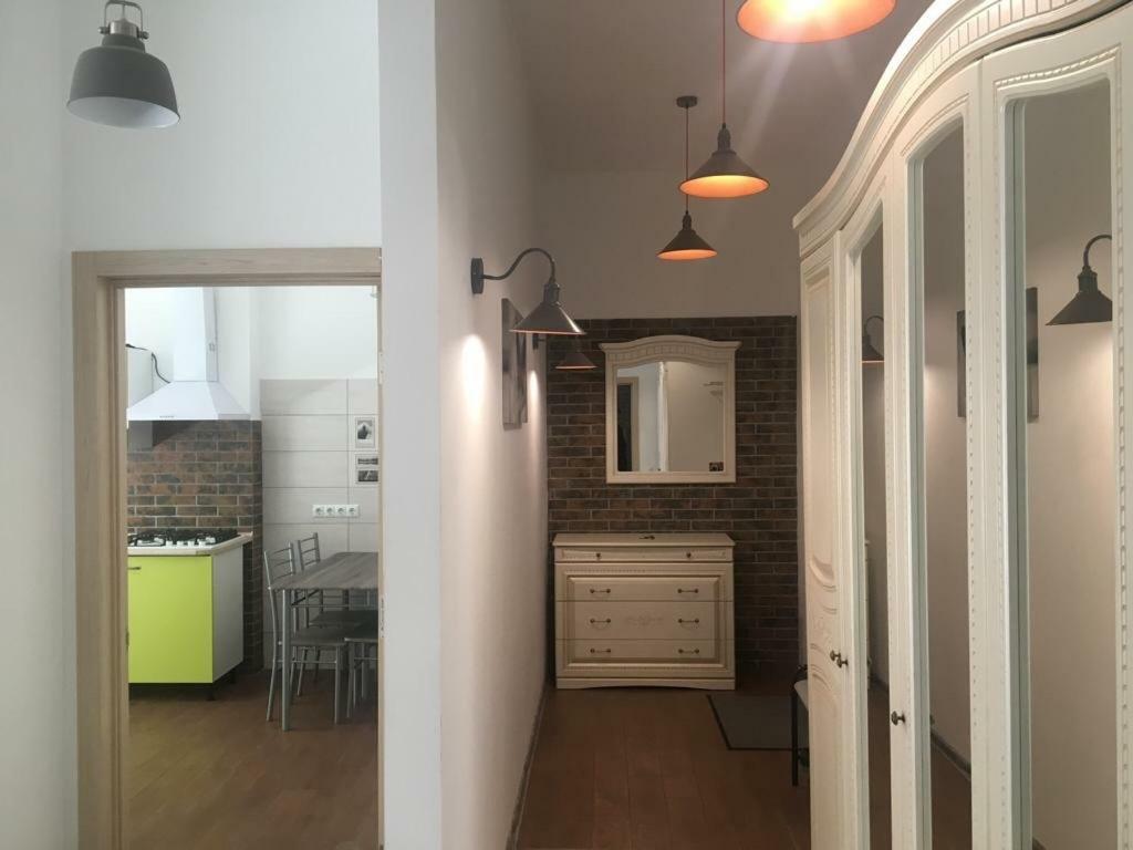 איוונו-פרנקיבסק Comfort Place In The City Centre מראה חיצוני תמונה